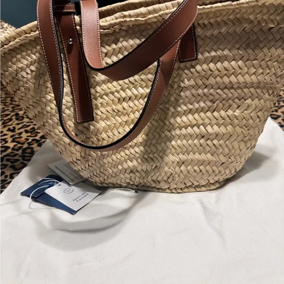 Loewe Ibiza Basket Raffia Bag. Medium. - Picture 6 of 13